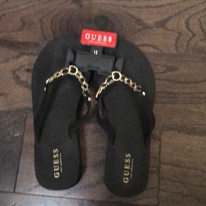 Guess lifted sandals